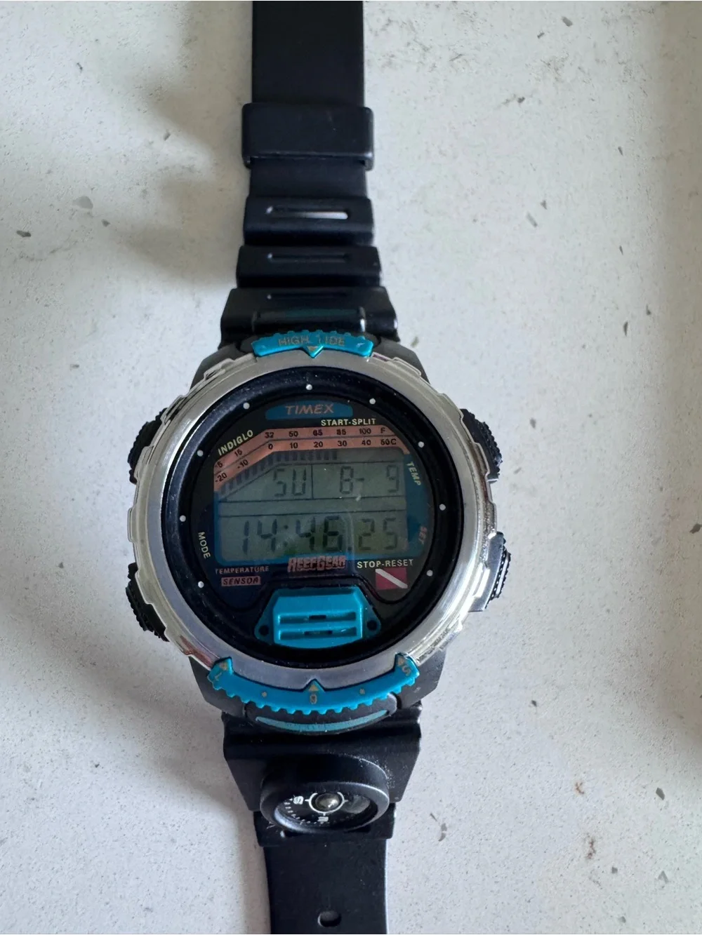 Vintage Timex Reef Gear Indiglo Backlight Illumination digital sports Watch